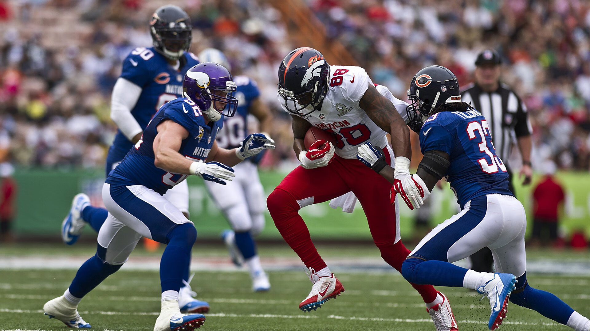 亚历克斯·格林伍德的快速反击与稳固防守帮助袋鼠队创造领先优势